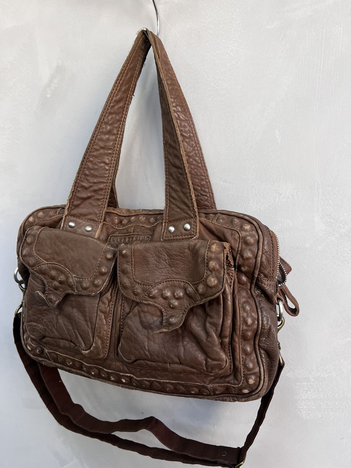Le Grande Bleu (L.G.B.) × Vintage Leather studded 00s Haversack Messenger Bag Y2K Vintage Size ONE SIZE - 3 Thumbnail