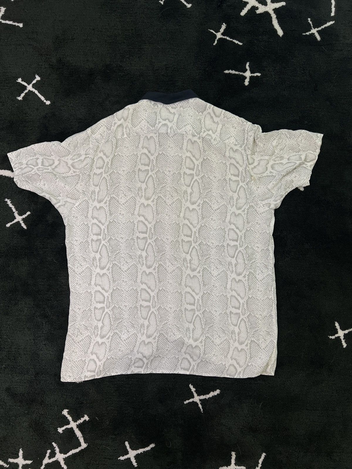 Supreme SS12 - Snakeskin Button Up Rayon Shirt Size US L / EU 52-54 / 3 - 3 Thumbnail