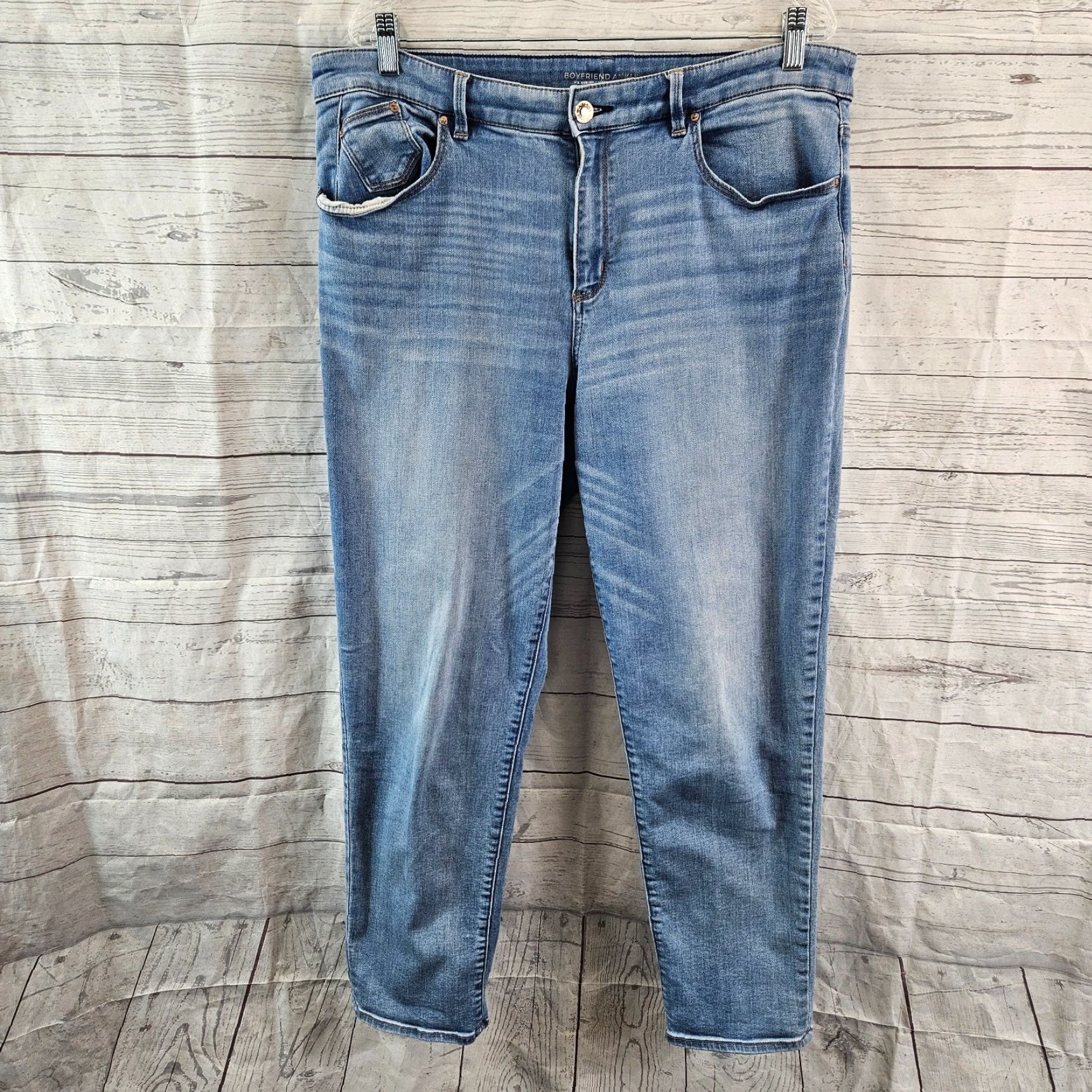 Vintage Chico's Womens Boyfriend Ankle Jeans Sz 12 Blue High Rise Light Wash Size 34" / US 12 / IT 48 - 2 Thumbnail