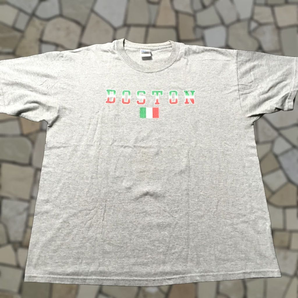 Gildan Boston Italy Pride T-Shirt X-Large Gray Short Sleeve Men Size US XL / EU 56 / 4 - 1 Thumbnail