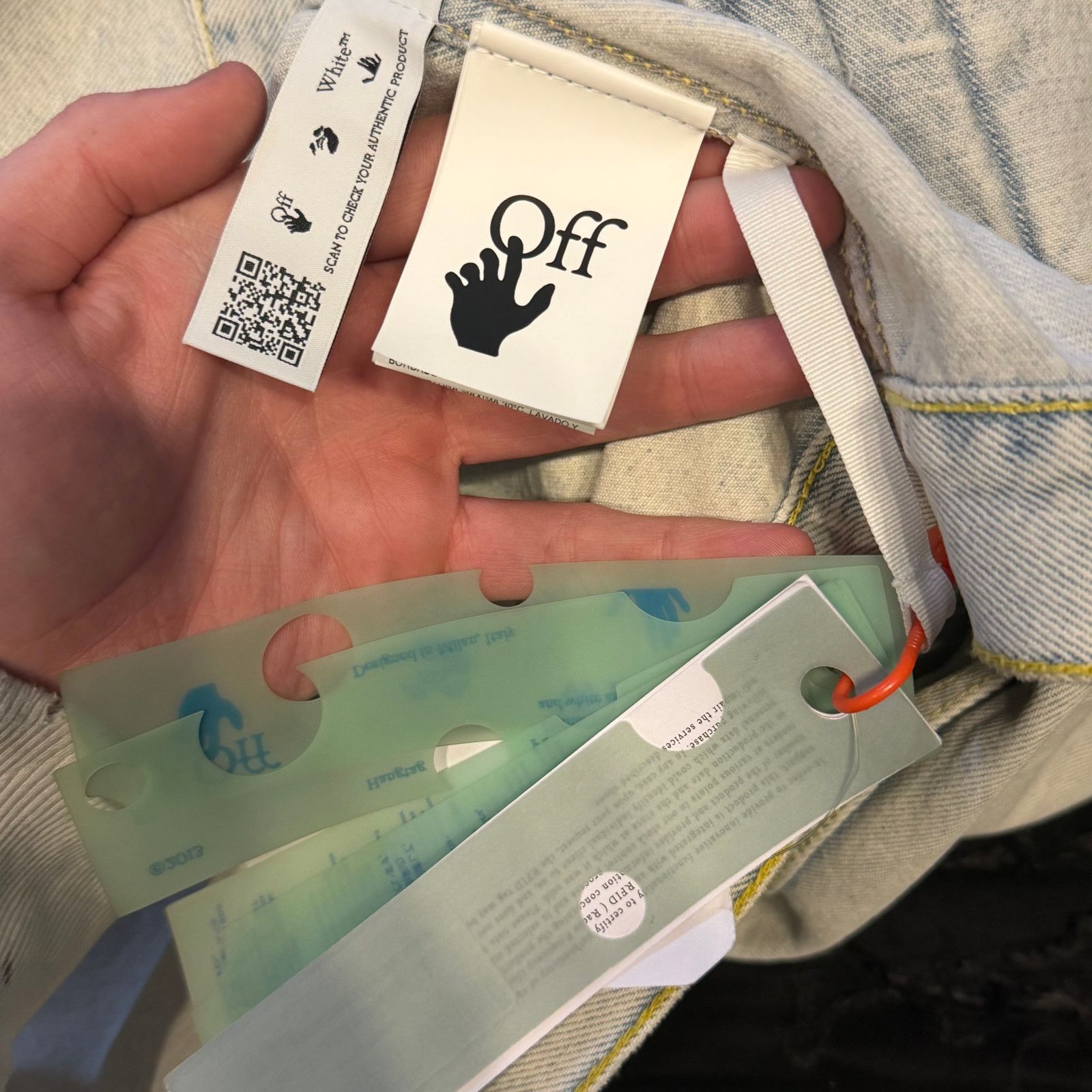 Off-White Off-White Graffiti Embroidered Denim Jacket Size L / US 10 / IT 46 - 4 Thumbnail
