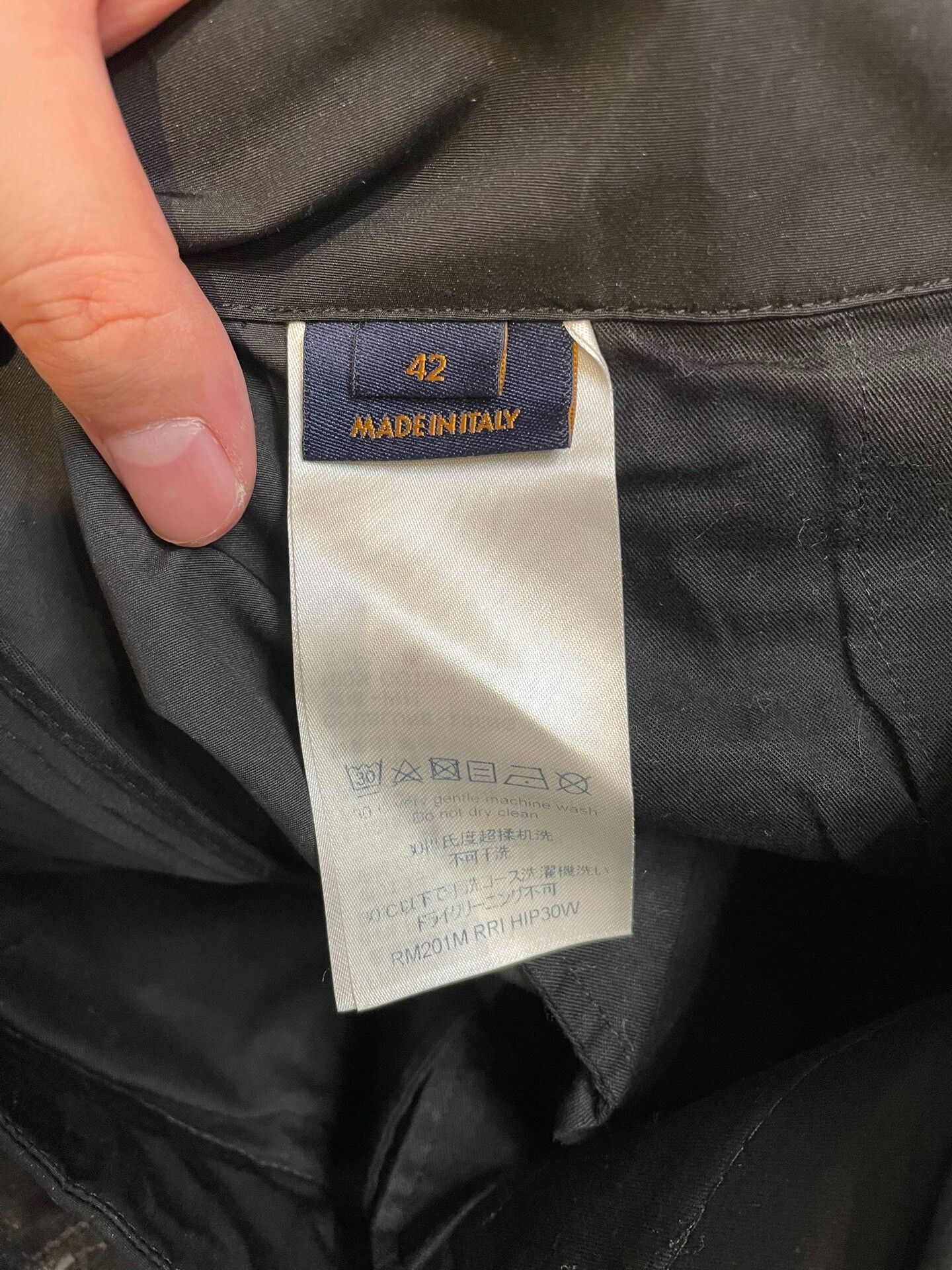 Louis Vuitton louis vuitton black cargo pants with ties Size US 26 / EU 42 - 3 Thumbnail