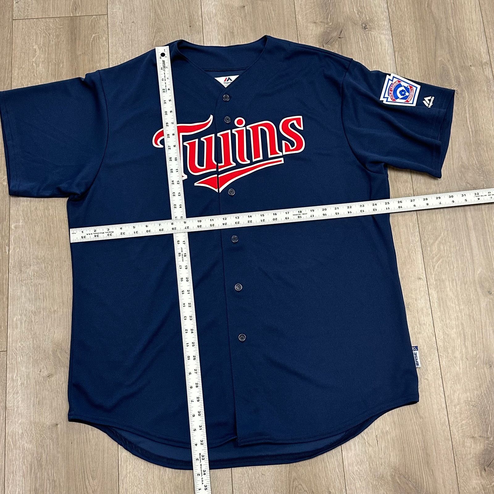 Majestic Minnesota Twins Majestic Cool Base team jersey navy size XL Size US XL / EU 56 / 4 - 4 Thumbnail