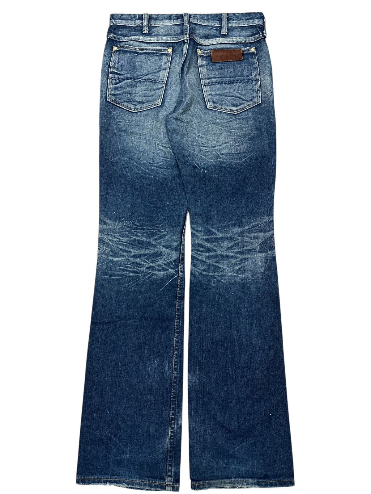 Vintage Vintage Wrangler Blue Bell Flare . Size US 30 / EU 46 - 2 Thumbnail