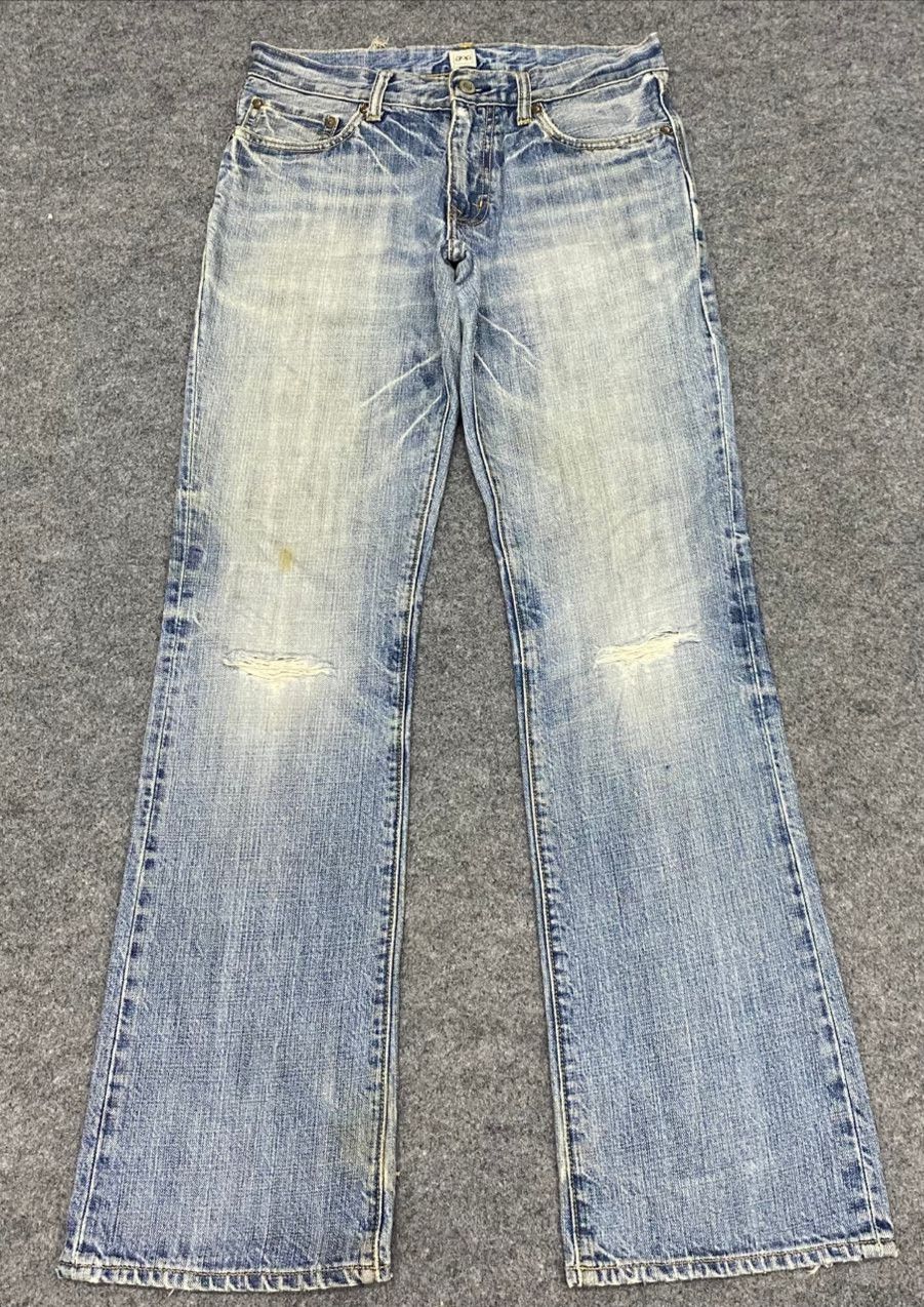 If Six Was Nine Flare Vintage The Gap Distressed Denim Size US 31 - 1 Thumbnail