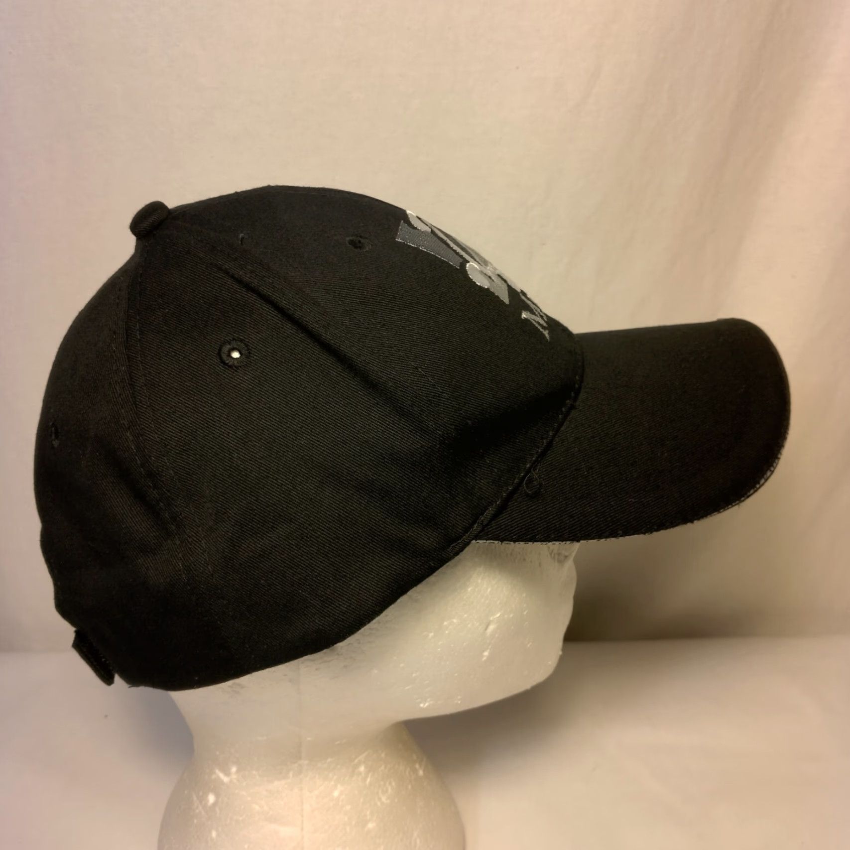 Vintage Maui Hawaii Sea Turtle Cap Hat Hawaiian Classics Black Canvas Islands Aloha Cap Hat Men One Size Black Sea Turtle Adjustable strap back Canvas Hat Size ONE SIZE - 5 Thumbnail