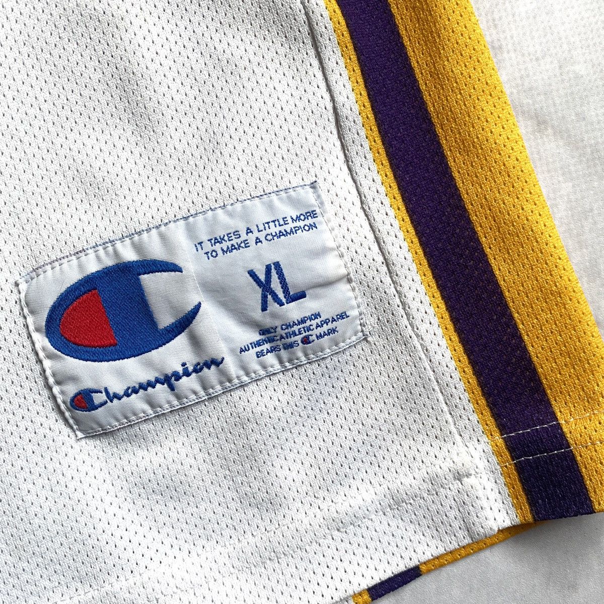 NBA × Vintage Vintage Lakers Kobe Bryant 24 8 Nba Champion Jersey 90s Size US XL / EU 56 / 4 - 7 Thumbnail