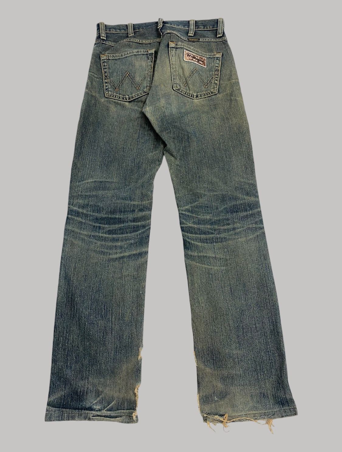 Japanese Brand × Wrangler Wrangler Denim Mud Washed Whisker Distressed Loose Fit Size US 30 / EU 46 - 2 Thumbnail