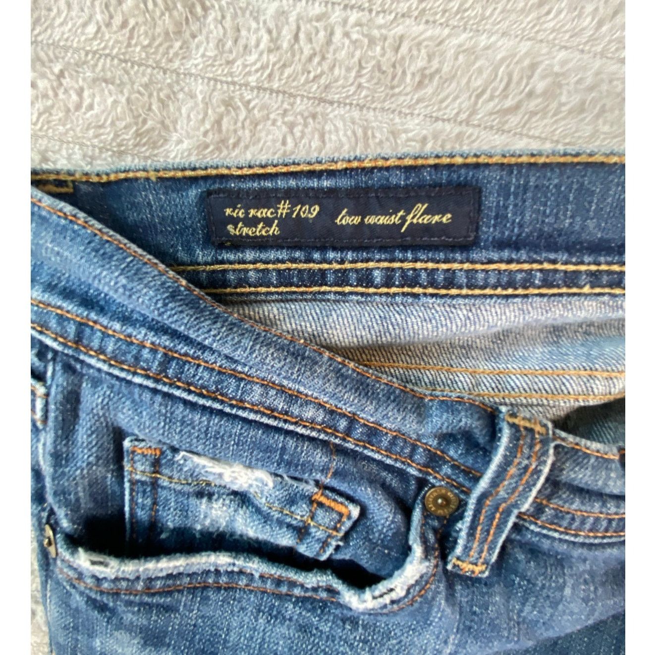 Citizens Of Humanity Citizens of Humanity Ric Rac 109 Jeans Sz 32 Low Bootcut Size 32" / US 10 / IT 46 - 5 Thumbnail