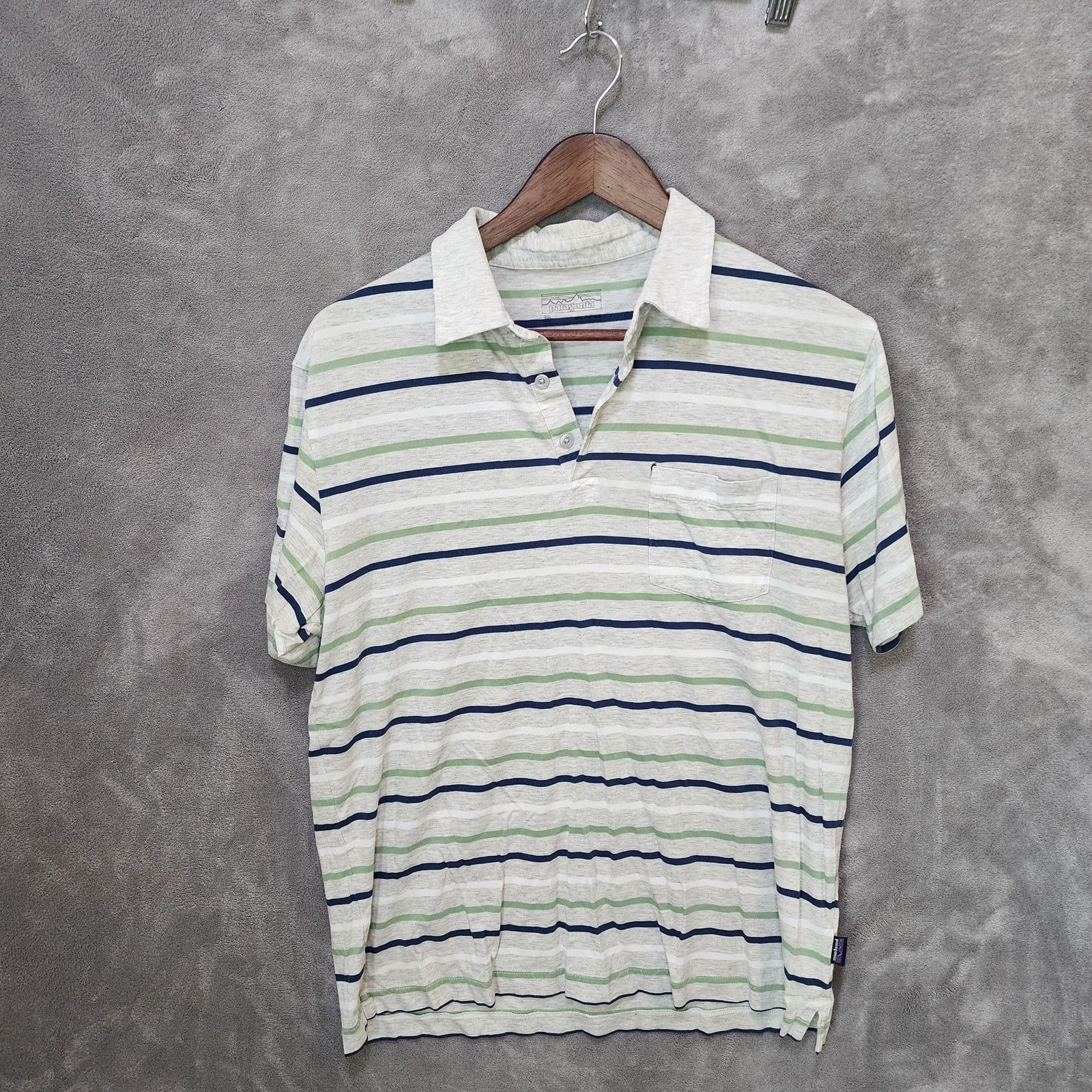 Patagonia Patagonia Men's M Polo Shirt 100% Organic Cotton Striped Size US M / EU 48-50 / 2 - 1 Thumbnail