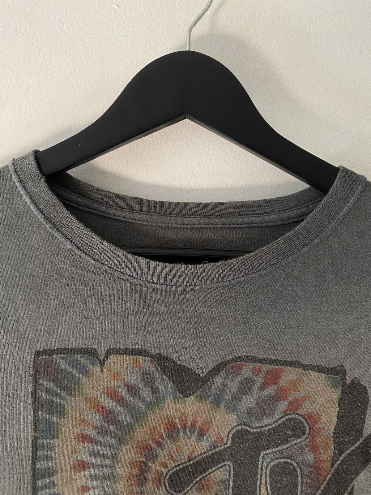 Band Tees Thrashed Faded MTV Tee Size US XL / EU 56 / 4 - 6 Thumbnail
