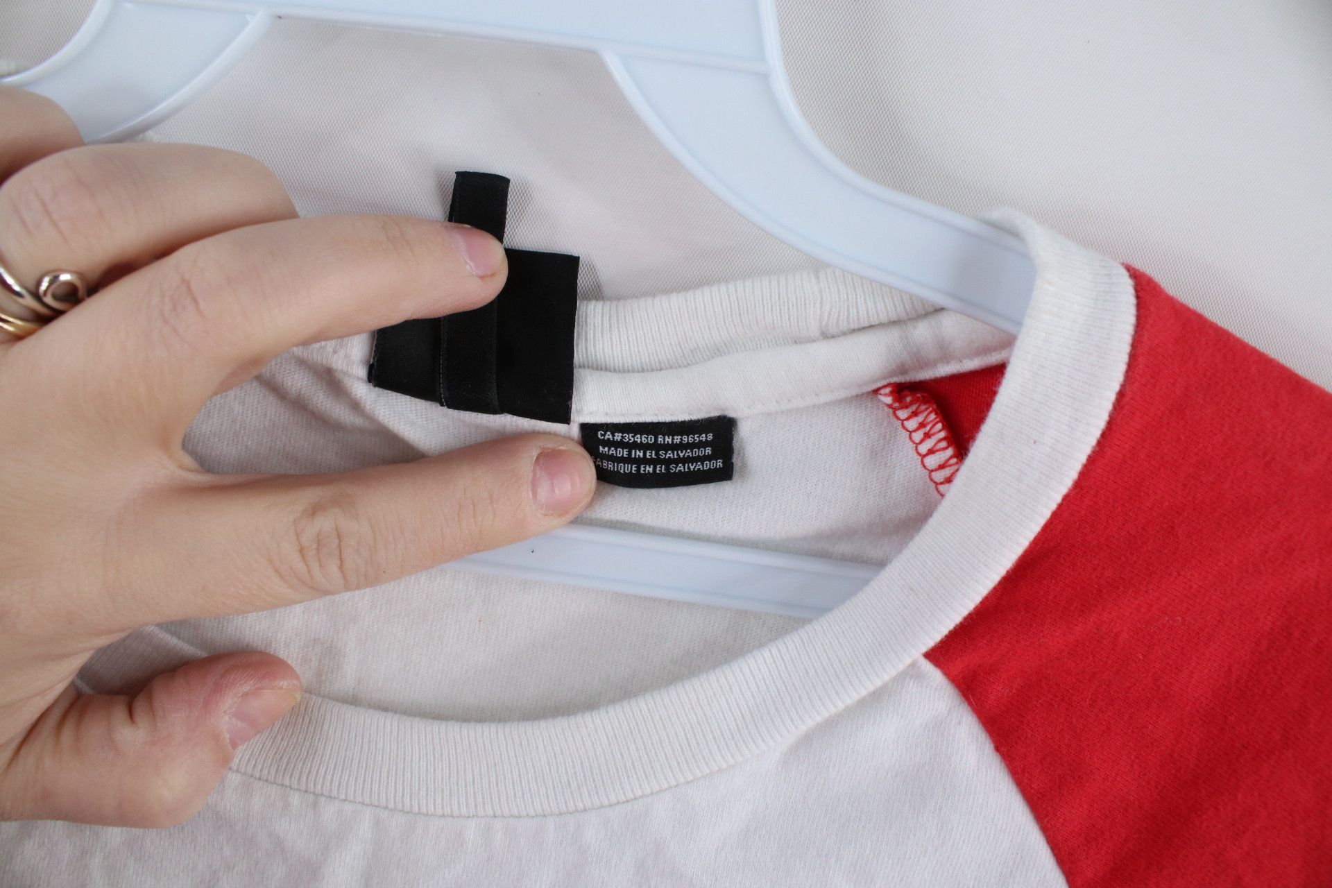 Oakley × Vintage Vintage Oakley Spell Out Box Logo 3/4 Sleeve Raglan T-Shirt Size US XL / EU 56 / 4 - 8 Thumbnail