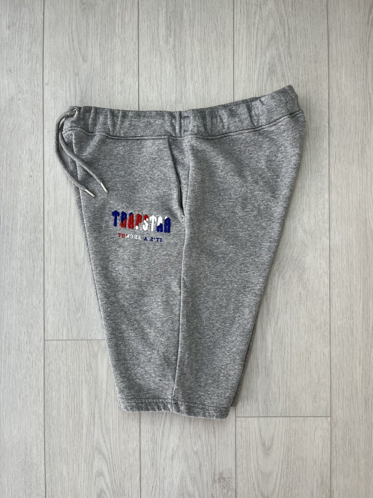Trapstar London Trapstar London Sweat Shorts Mini Logo Y2K Drill Hype Casual Size US 36 / EU 52 - 7 Thumbnail