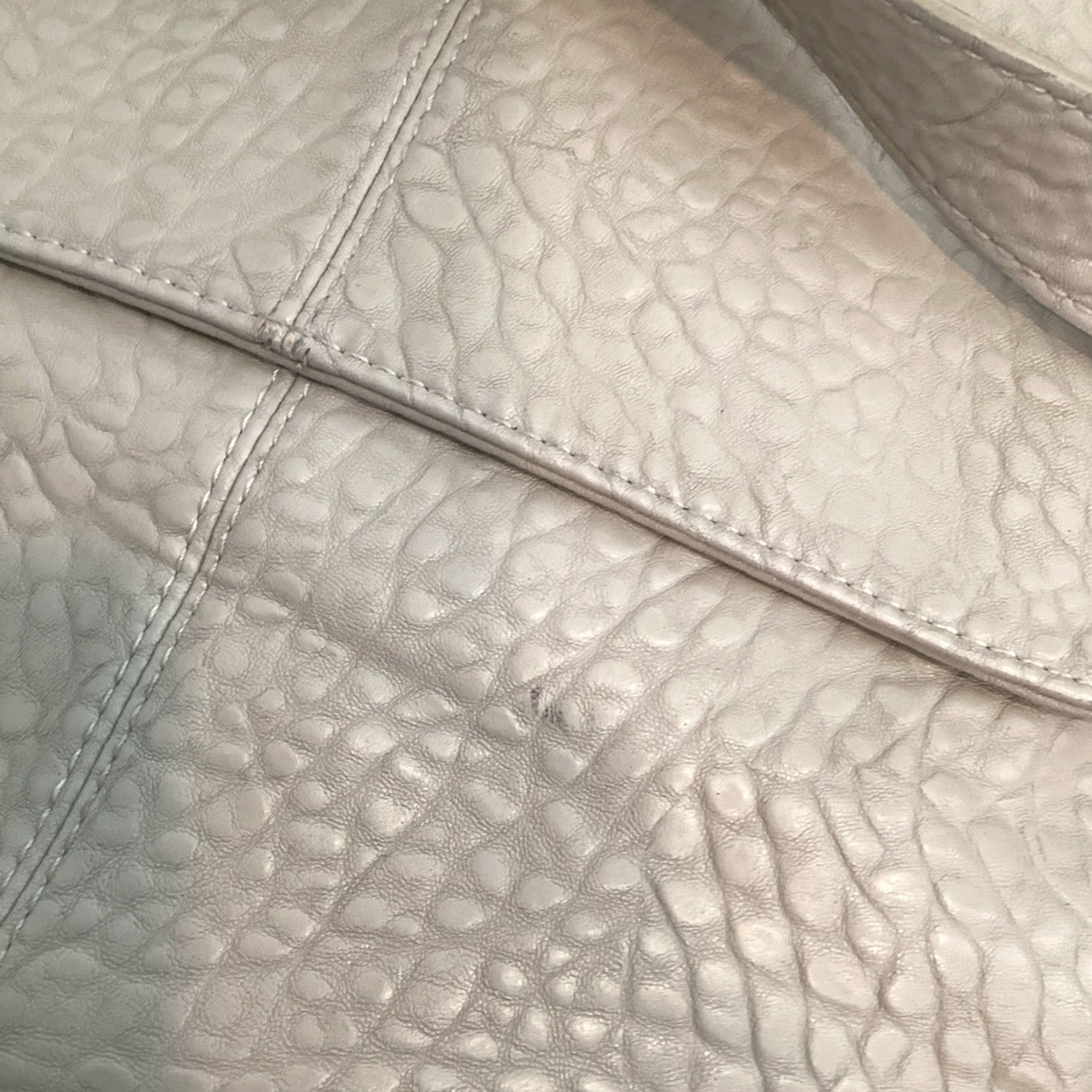 Vintage Thirty-One Jewell® Large Beige Faux Leather Tote Handbag with Magnetic Flap - Elegant Business & Casual Accessory for Women Size ONE SIZE - 7 Thumbnail