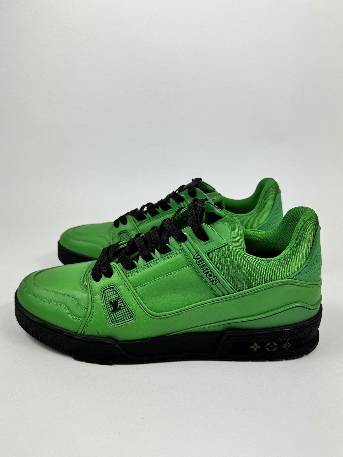 Louis Vuitton LOW TOP SNEAKERS Size US 8.5 / EU 41-42 - 3 Thumbnail