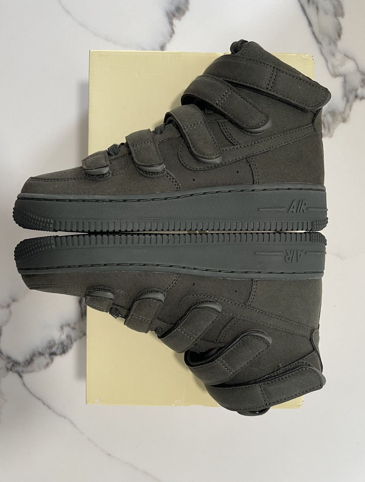 Billie Eilish × Nike Nike Billie Eilish X Air Force 1 ‘07 SP Sequoia Sz 6M/7.5W Size US 7.5 / IT 37.5 - 5 Thumbnail