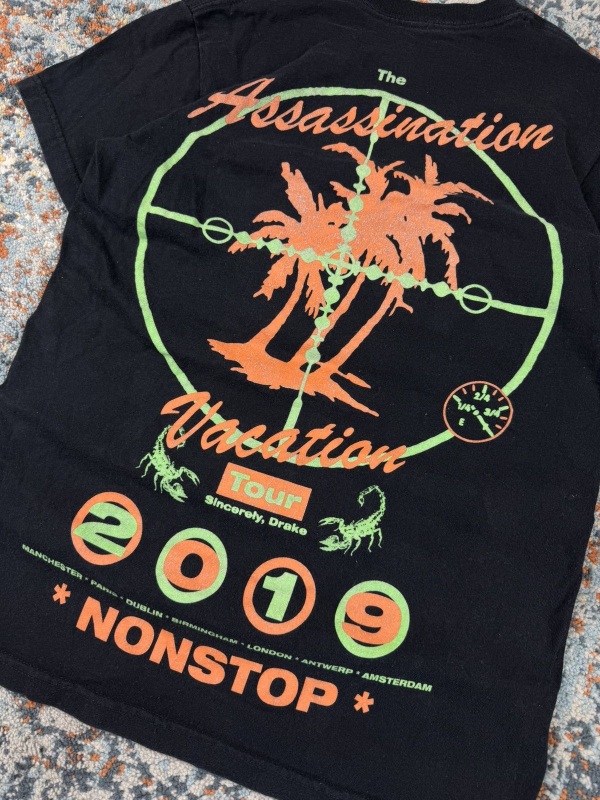 Drake 2019 Drake assasination vacation tour merch graphic rap tee Size US S / EU 44-46 / 1 - 5 Thumbnail