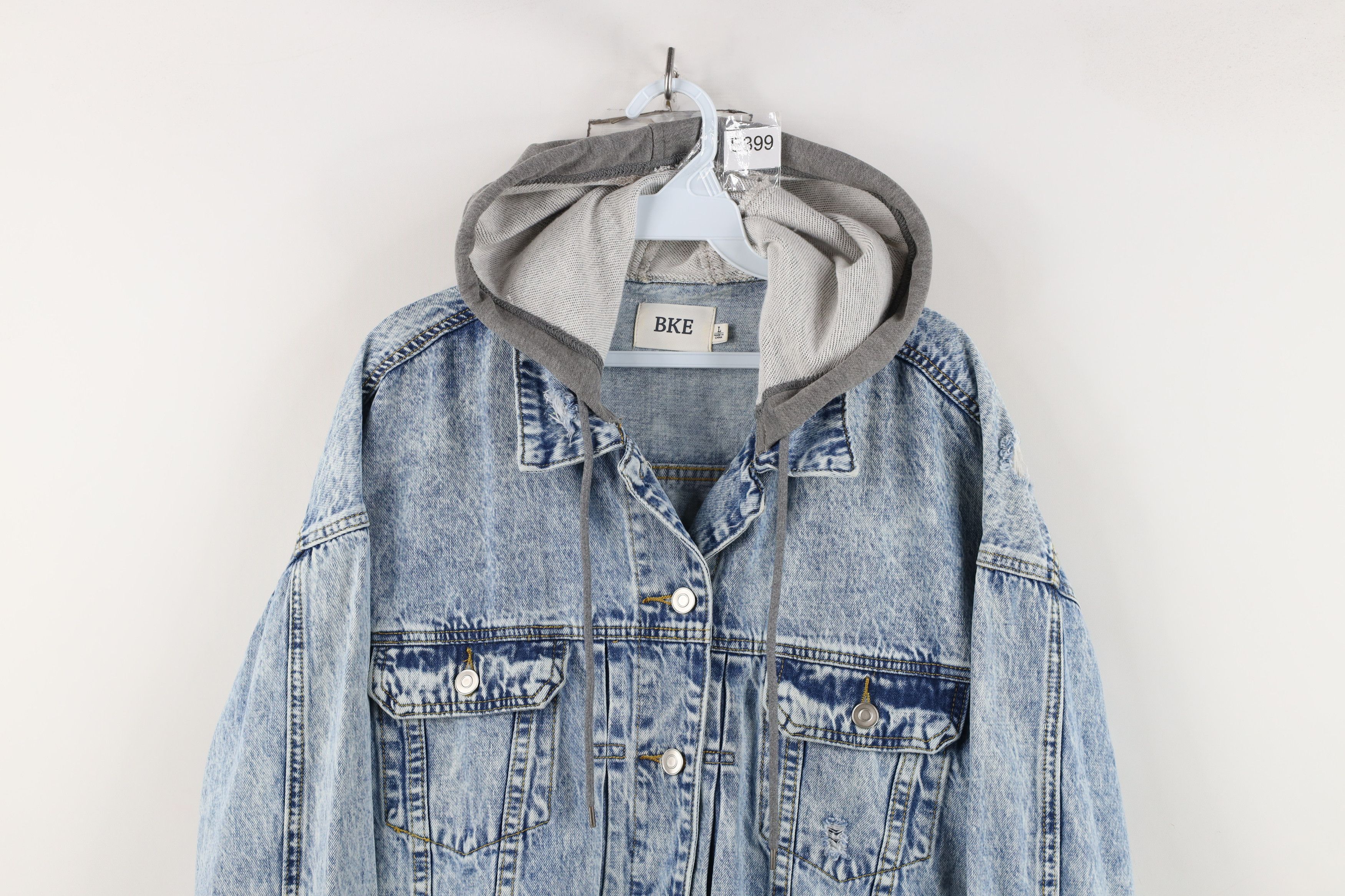 Vintage Buckle BKE Off Cropped Acid Wash Hooded Denim Trucker Jacket Size L / US 10 / IT 46 - 2 Thumbnail