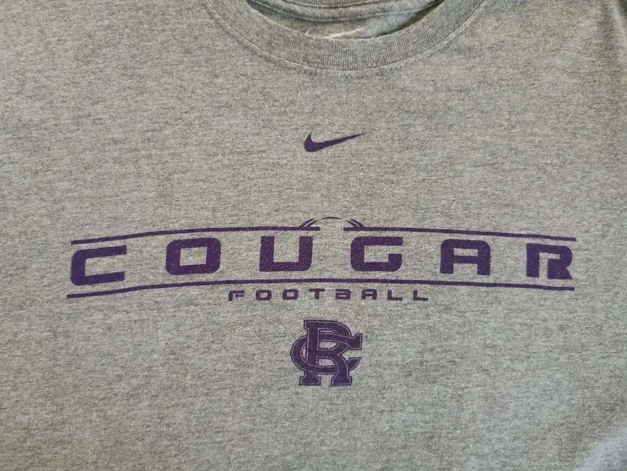 Nike Vintage Nike Cougar Football T-shirt Size US XXL / EU 58 / 5 - 4 Thumbnail