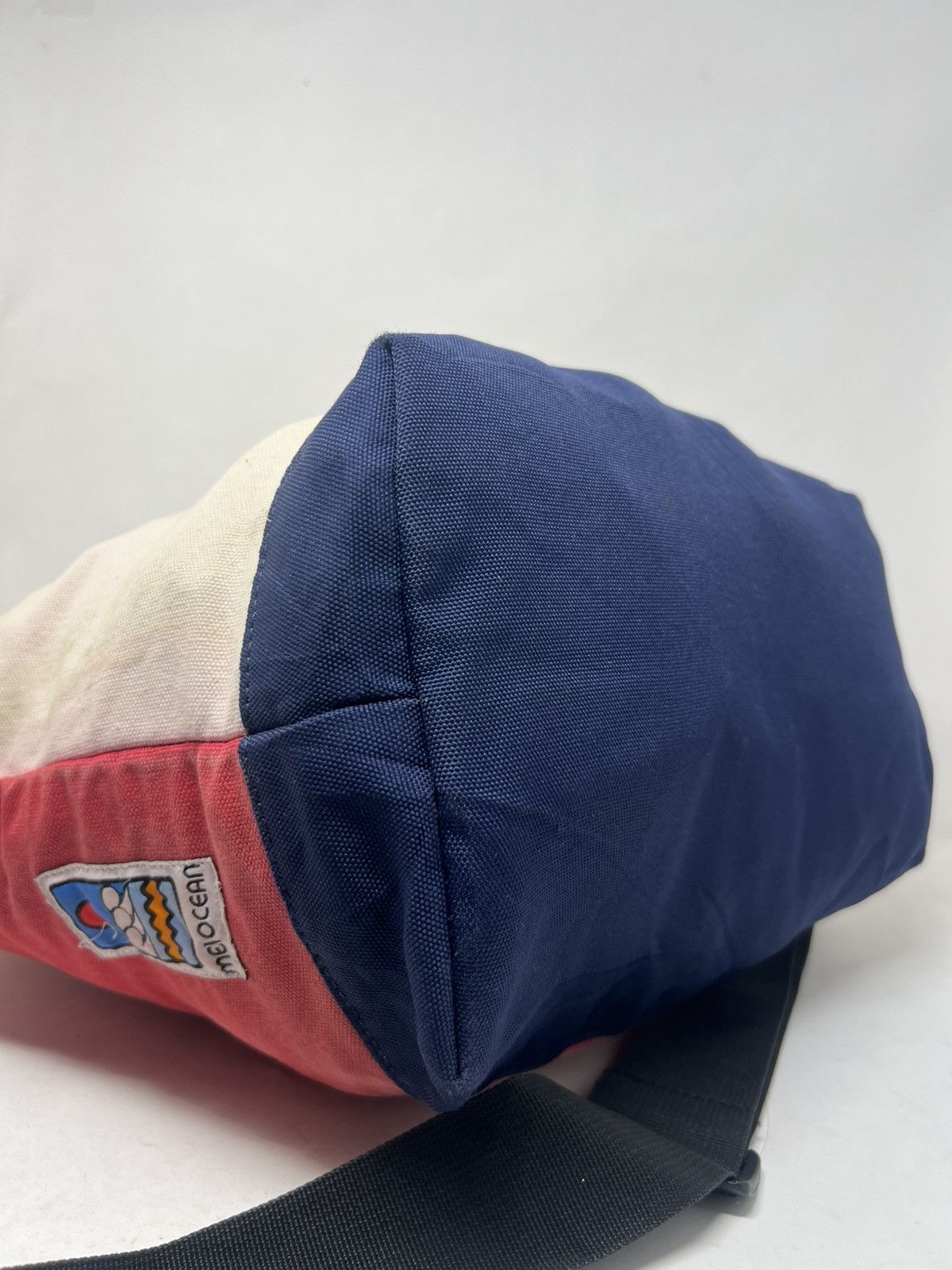 If Six Was Nine Vintage MEI Ocean Japan Sling Bag Size ONE SIZE - 9 Thumbnail