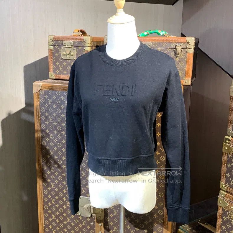 Fendi Fendi Women's short hoodie Size XXS / US 00 / IT 34 - 1 Thumbnail