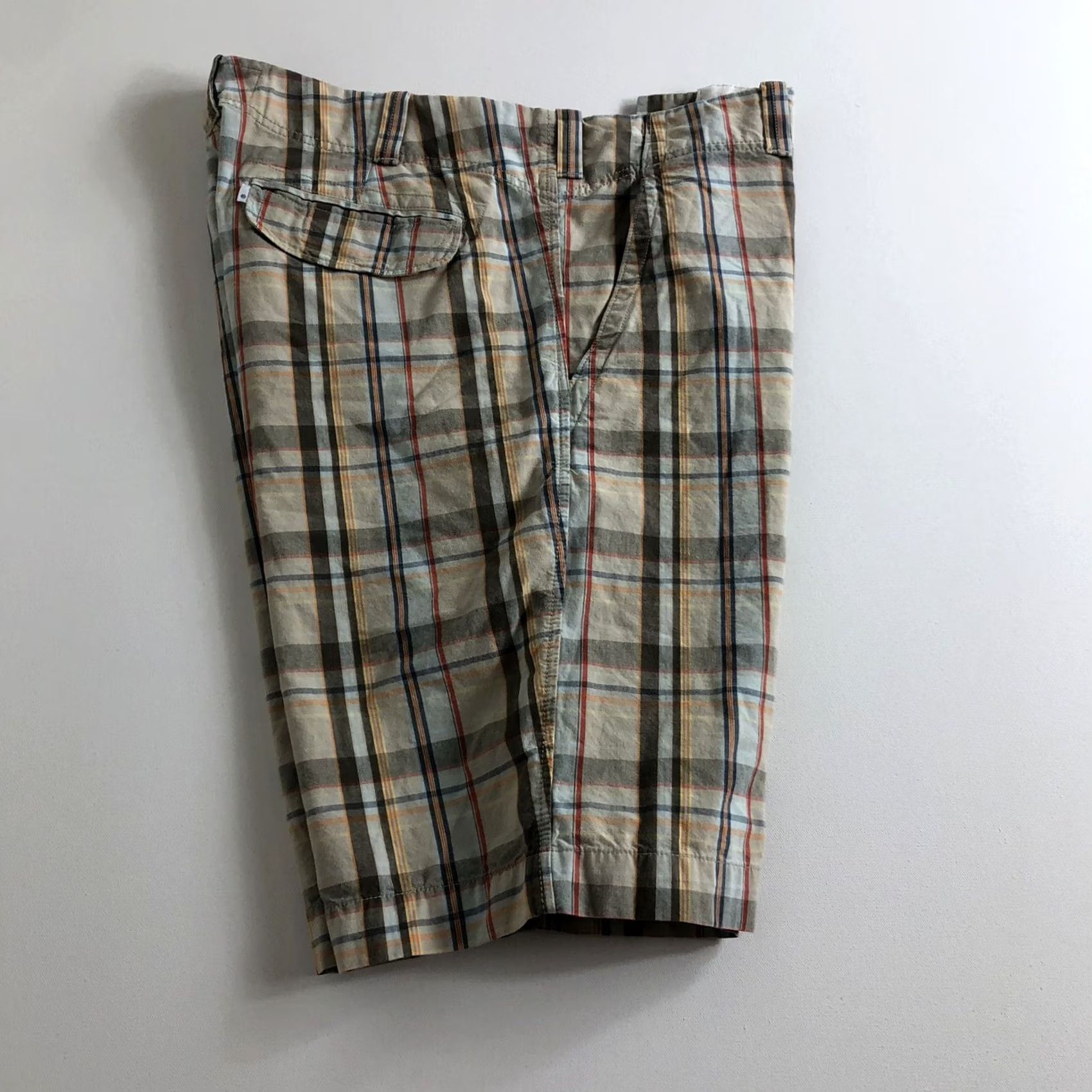 Levi's Levi's Original Jeans Mens Shorts Chino Seaside Flat Front Plaid Size 38 Multicolor 100% Cotton Regular Front Zip Casual Men Size US 38 / EU 54 - 3 Thumbnail