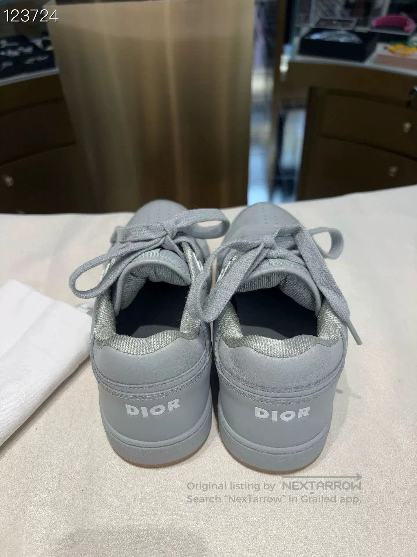 Dior Dior Year of Tiger Limited Gray. Size US 4 / IT 34 - 4 Thumbnail