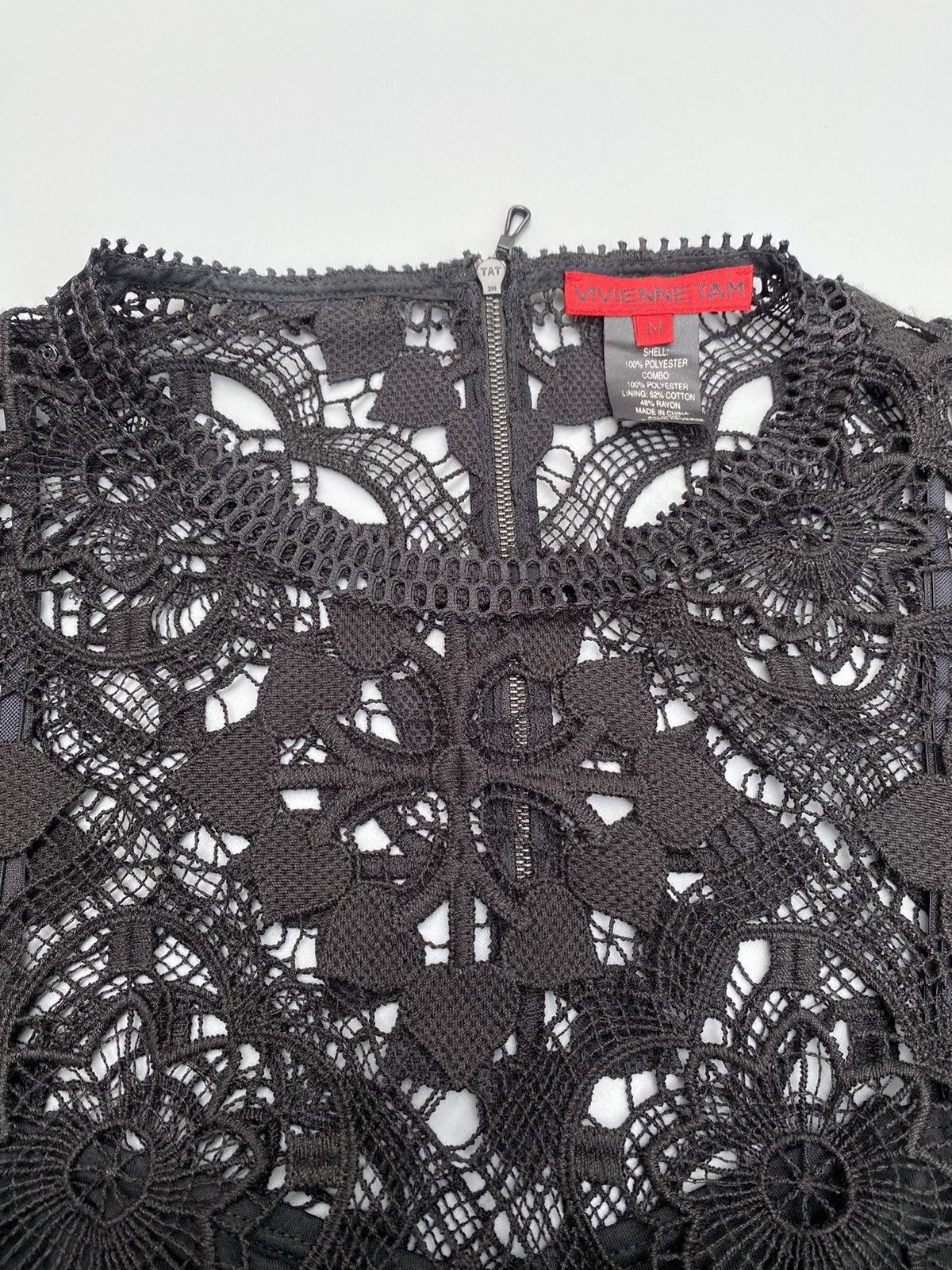 Vivienne Tam Vintage Vivienne Tam- Lace Blouse Long Sleeves Size M / US 6-8 / IT 42-44 - 17 Thumbnail