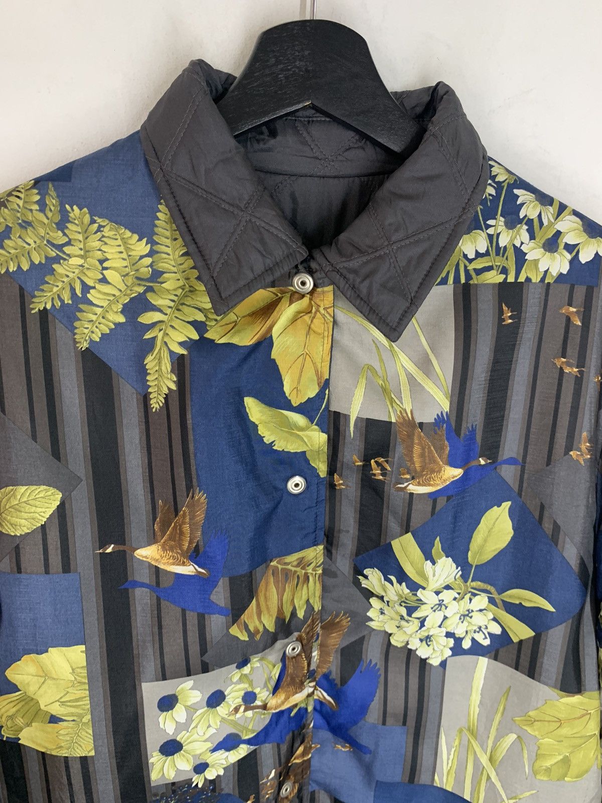 Salvatore Ferragamo Vintage Salvatore Ferragamo Quilted Jacket Size US M / EU 48-50 / 2 - 3 Thumbnail