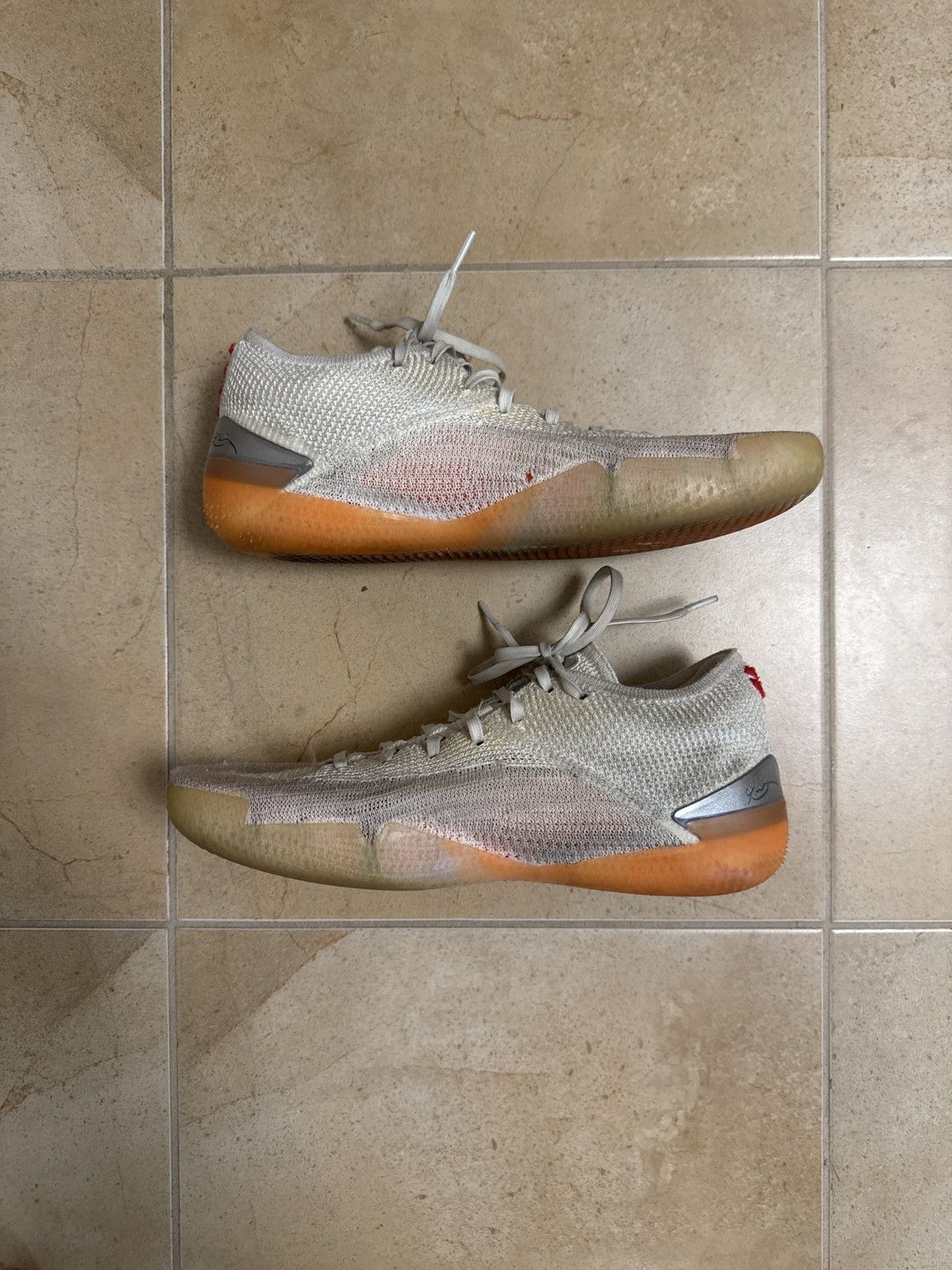 Nike Nike Kobe NXT 360 Infrared – US Men’s 7.5 Size US 7.5 / EU 40-41 - 2 Thumbnail