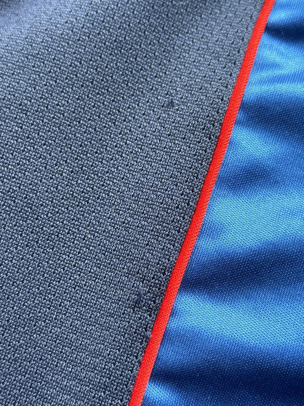 Errea Middlesbrough 05/06 Away Football Jersey Size US M / EU 48-50 / 2 - 20 Thumbnail