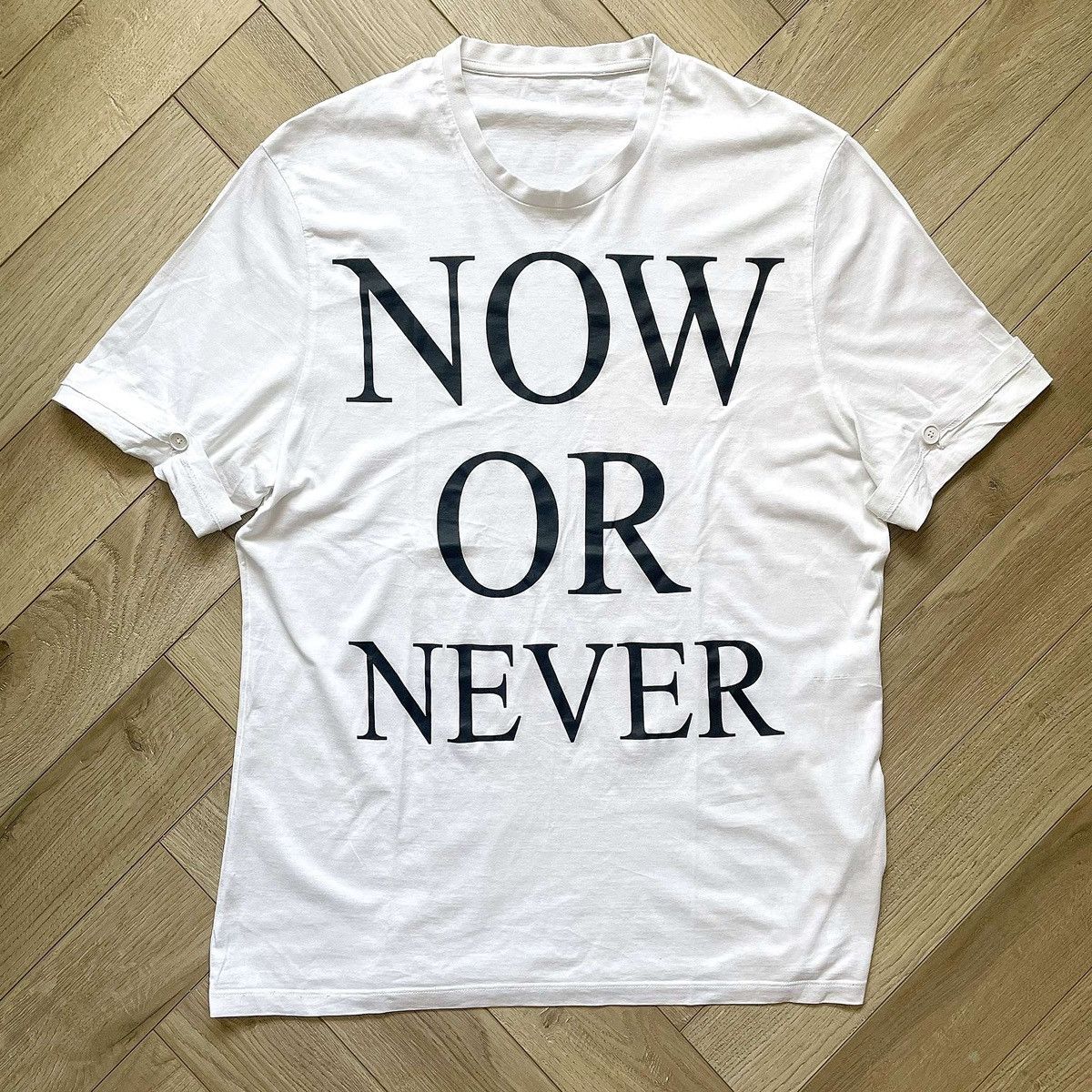 Neil Barrett Neil Barrett Now or Never T Shirt Size US L / EU 52-54 / 3 - 6 Thumbnail