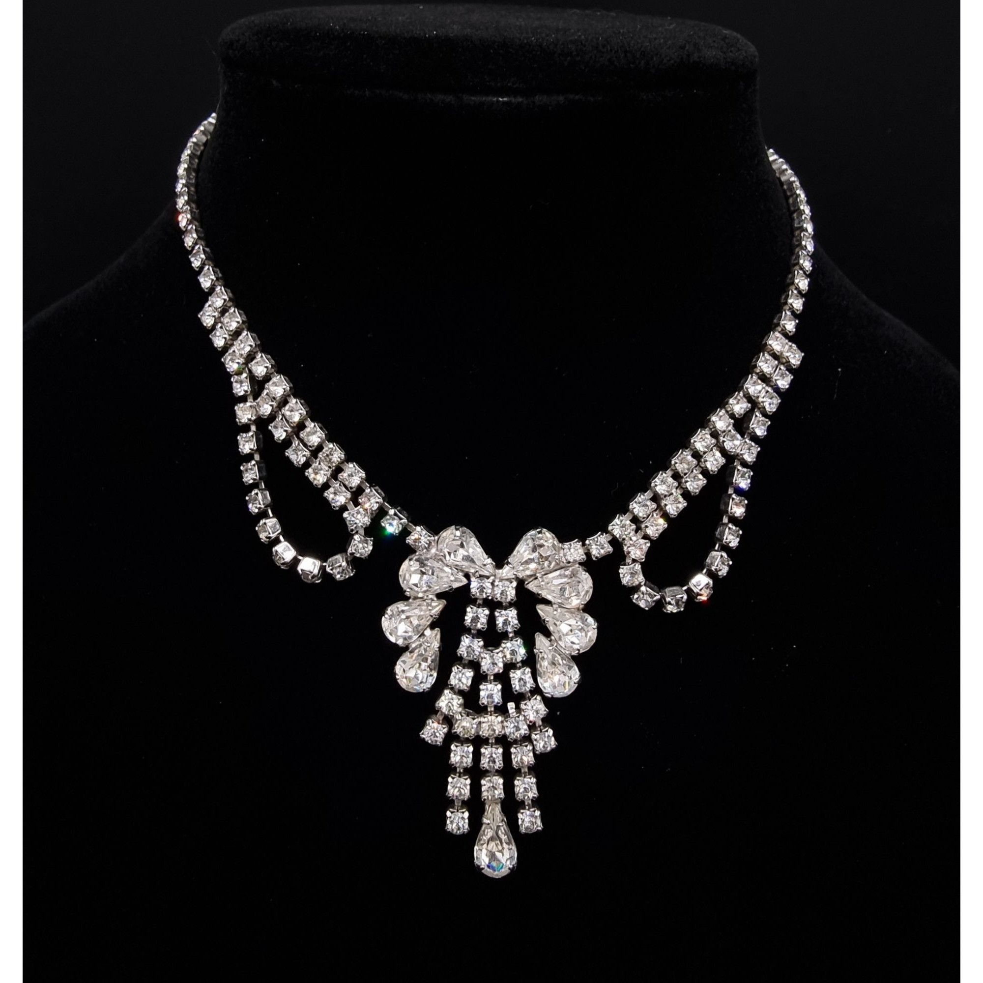 Vintage Vintage 1950's-1960's Rhinestone Choker Necklace Size ONE SIZE - 1 Thumbnail