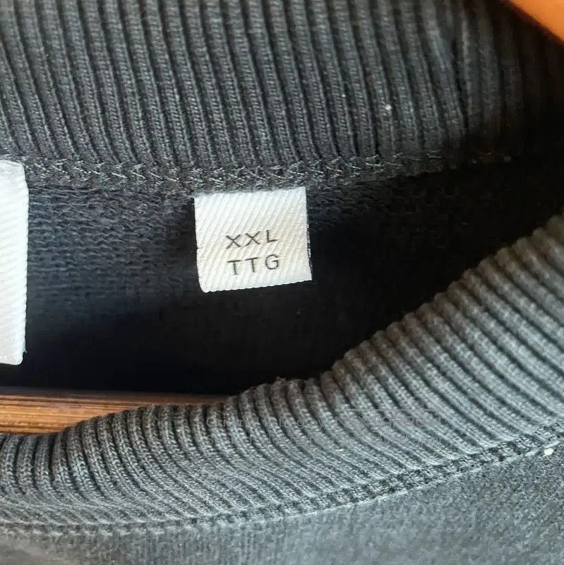 Burberry Burberry Cotton Black Men's Sweatshirt. Size US XXL / EU 58 / 5 - 5 Thumbnail