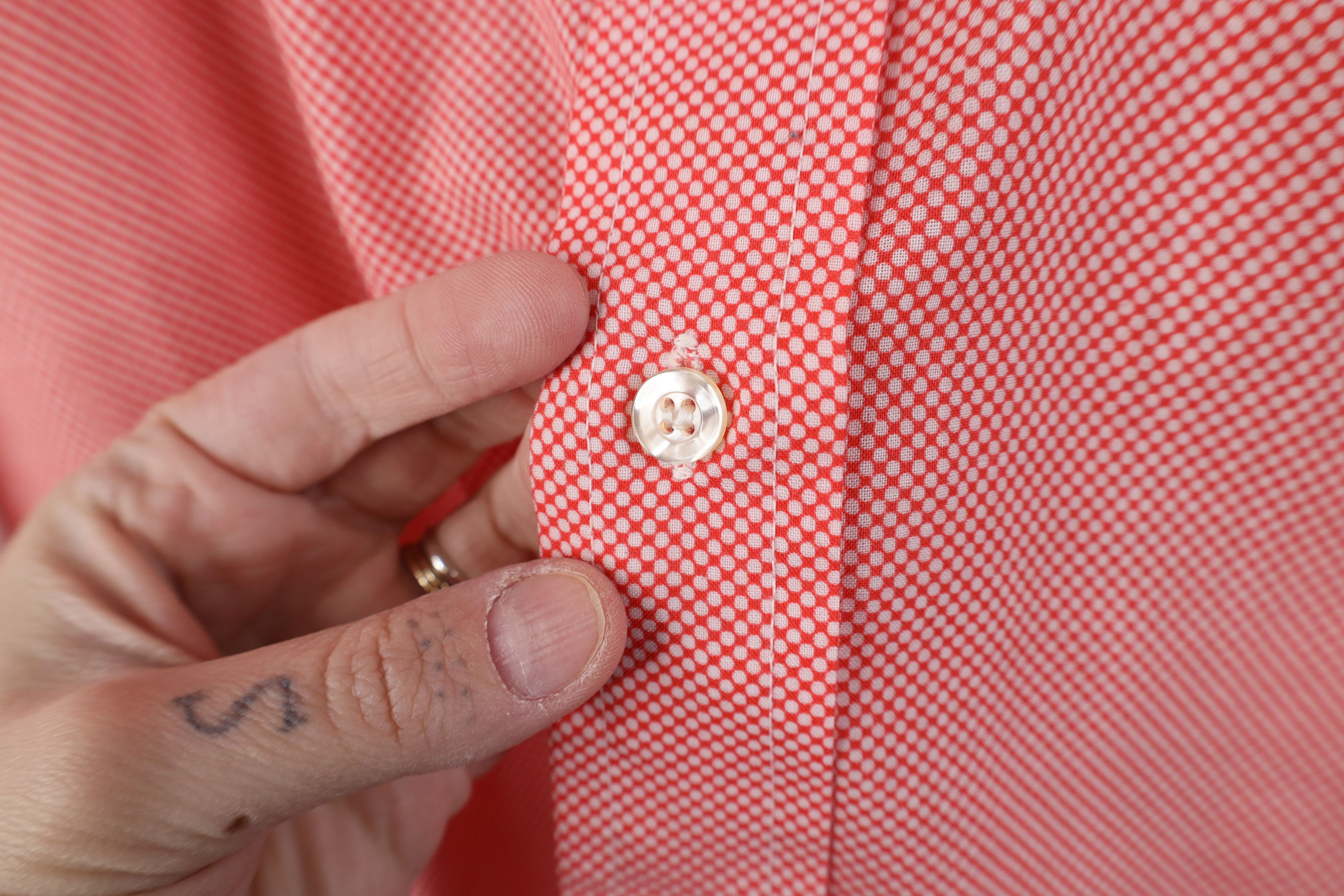 Vintage Vintage 60s 70s Streetwear Dagger Collar Button Shirt Size US M / EU 48-50 / 2 - 6 Thumbnail