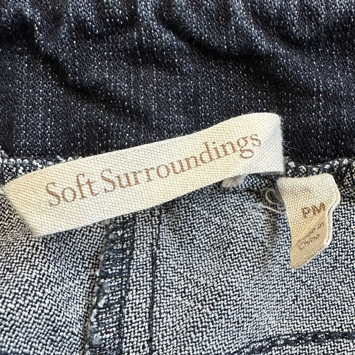 Other Soft Surroundings Blue Denim Stretch Capri Pull-On Pants Size 31" - 7 Thumbnail