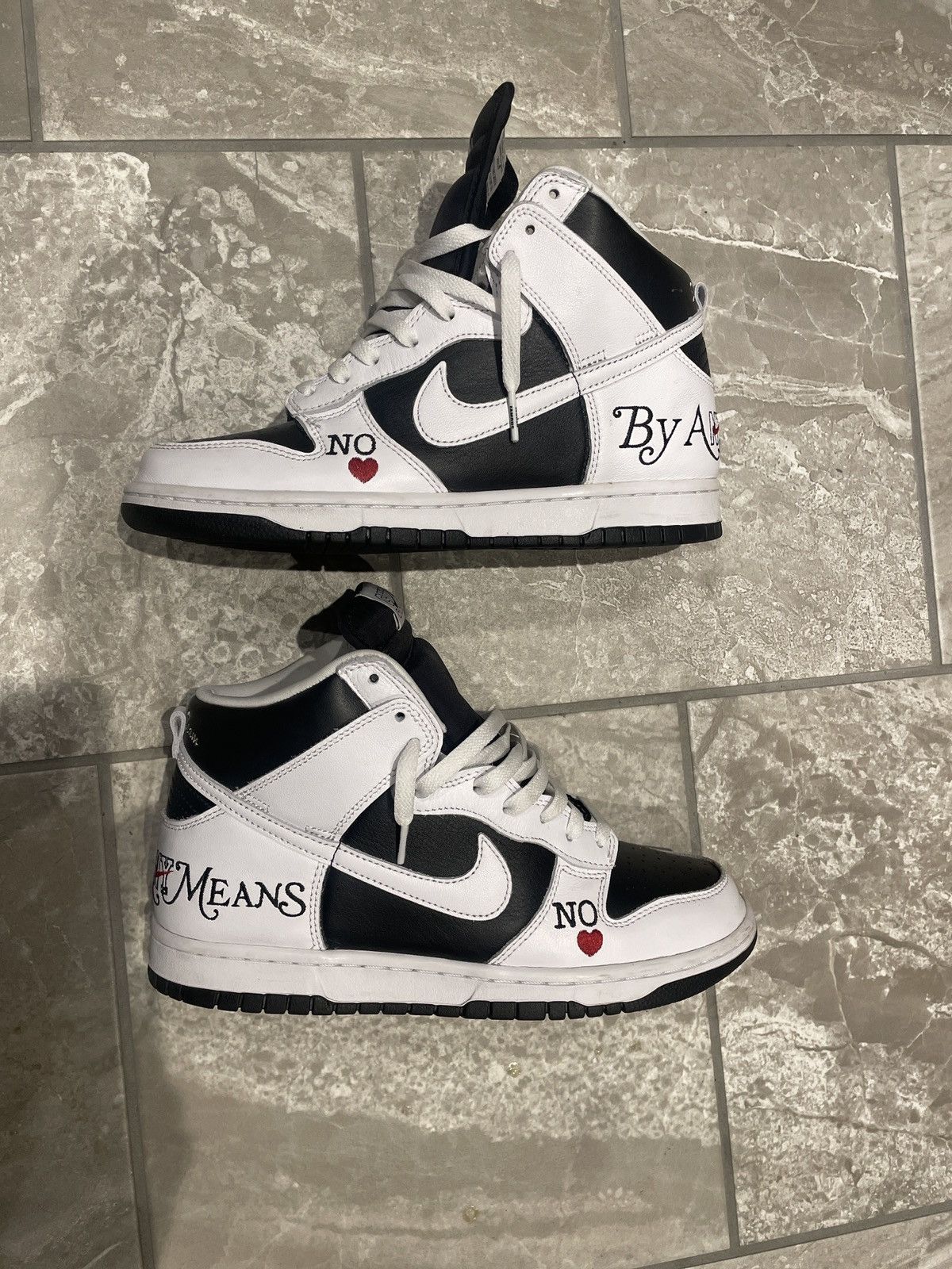 sb dunk high supreme