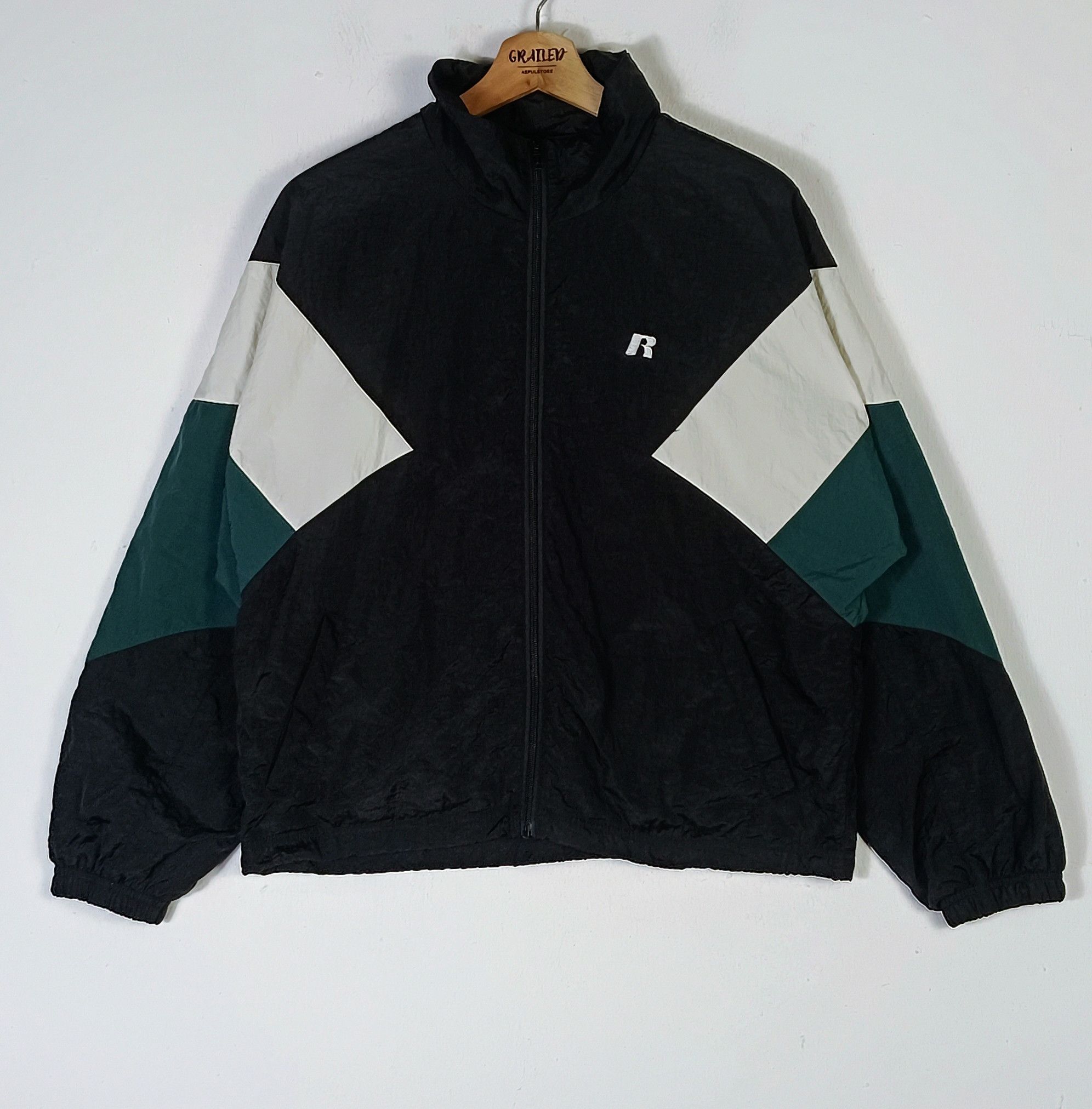 Russell Athletic × Vintage Vintage Russell Athletic Embroidered Logo Windbraker Size US L / EU 52-54 / 3 - 1 Thumbnail