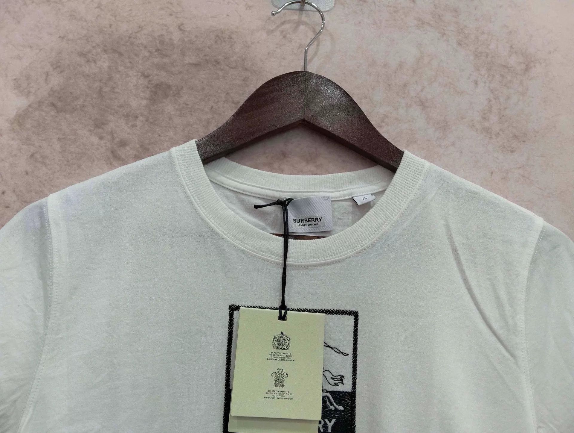 Burberry Burberry Logo Print Crew Neck Short Sleeve T-Shirt XS Size XS / US 0-2 / IT 36-38 - 3 Thumbnail