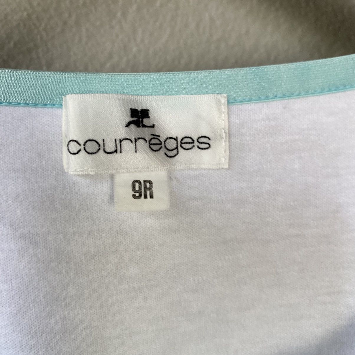 Courreges Courreges White Scoop Neck T-Shirt with Mint Trim Size S / US 4 / IT 40 - 7 Thumbnail