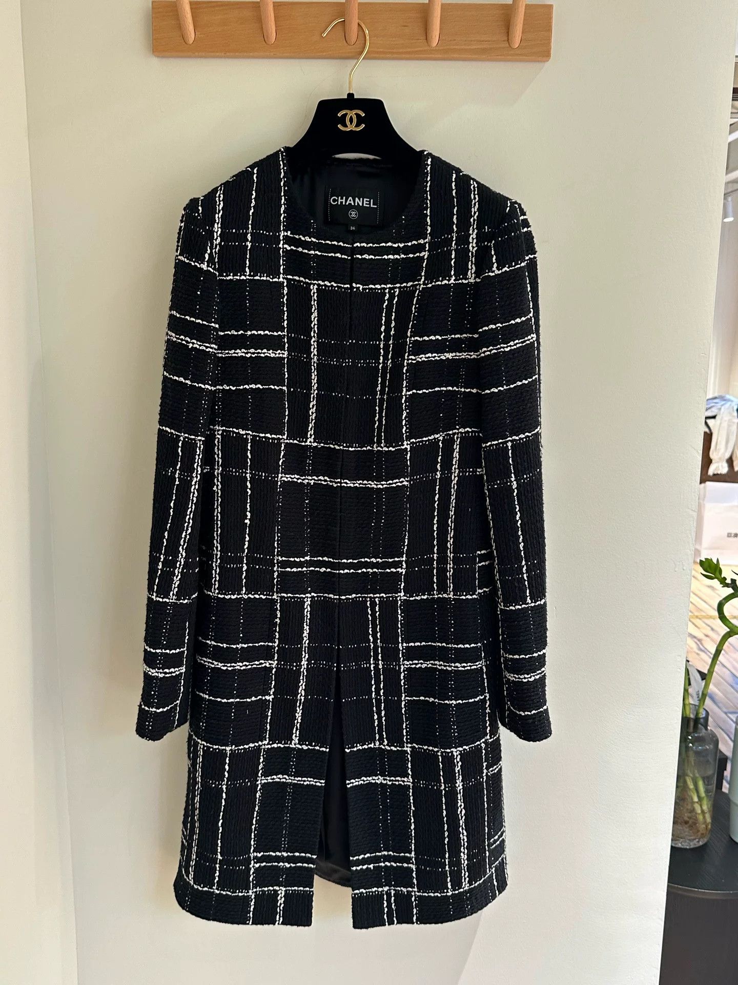 Chanel Chanel 23A Plaid Mid-Length Coat Size US XS / EU 42 / 0 - 1 Thumbnail