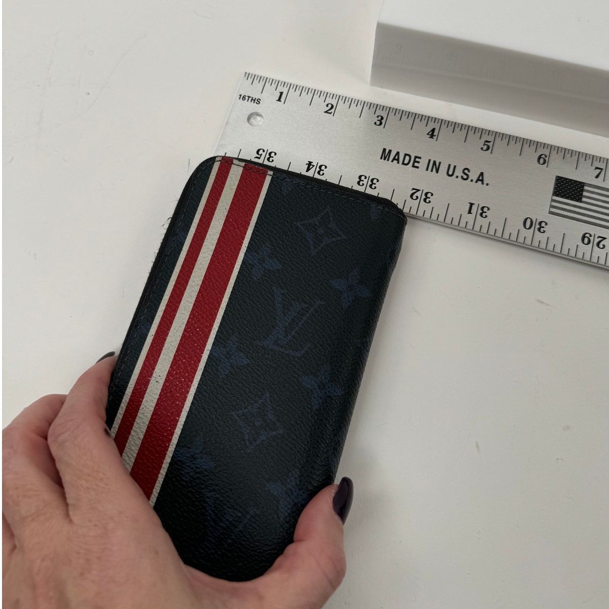 Louis Vuitton Louis Vuitton Rare Canvas Monogram Cobalt Stripe Wallet Size ONE SIZE - 11 Thumbnail