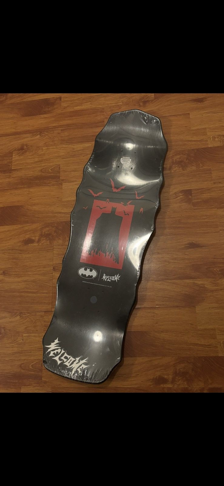 Welcome Skateboards Welcome Skateboard Batman/Catwoman Size ONE SIZE - 5 Thumbnail