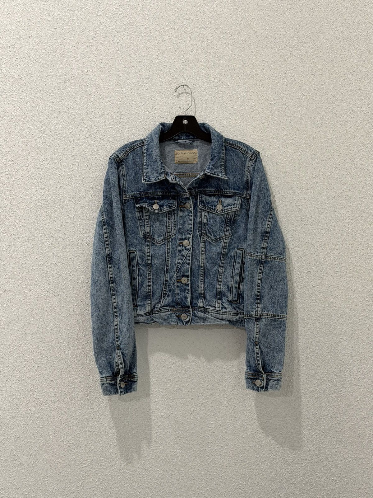 Free People Free People We The Free Cropped Denim Jean Jacket Women’s M Size M / US 6-8 / IT 42-44 - 2 Thumbnail
