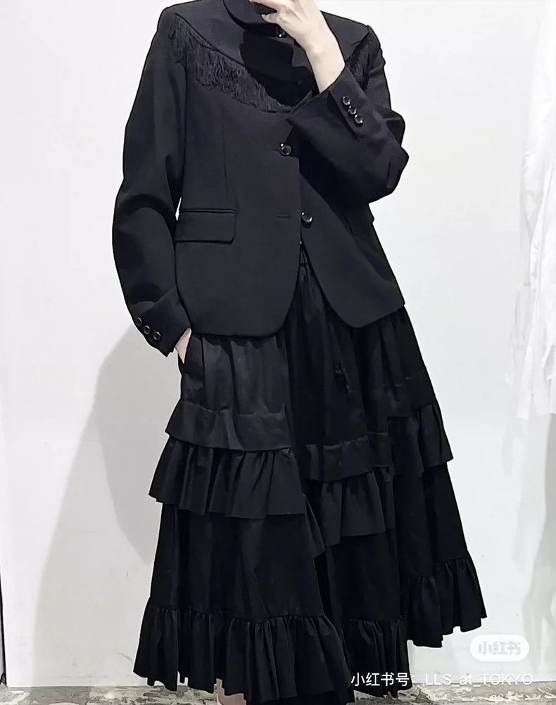Comme des Garcons Comme Des Garcons Fringed crew neck black suit with curved Size XS / US 0-2 / IT 36-38 - 6 Thumbnail