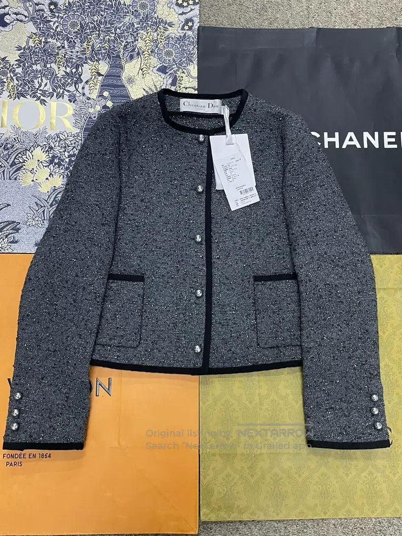 Dior Dior 25 Autumn and Winter New Gray Pearl Button Jacket Size XS / US 0-2 / IT 36-38 - 1 Thumbnail