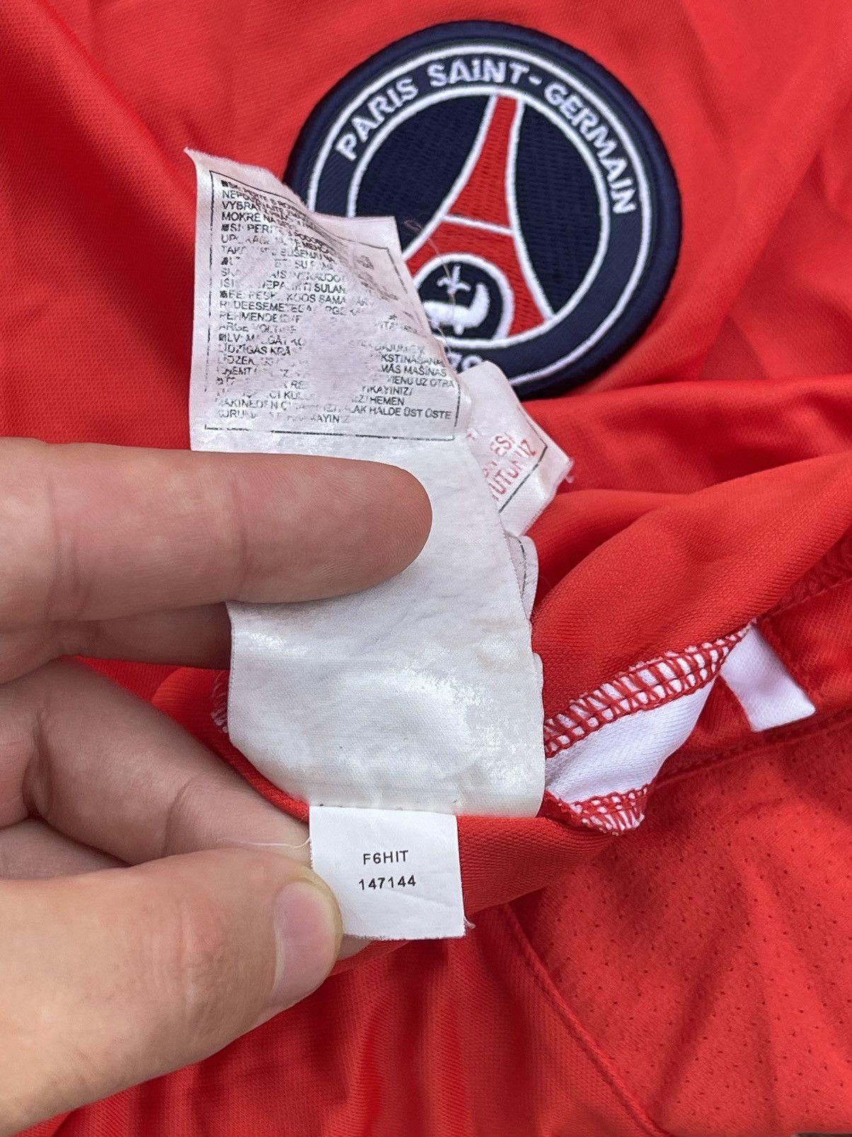 Nike × Vintage Y2K Nike PSG vintage soccer jersey Paris Saint Germain Size US M / EU 48-50 / 2 - 10 Thumbnail