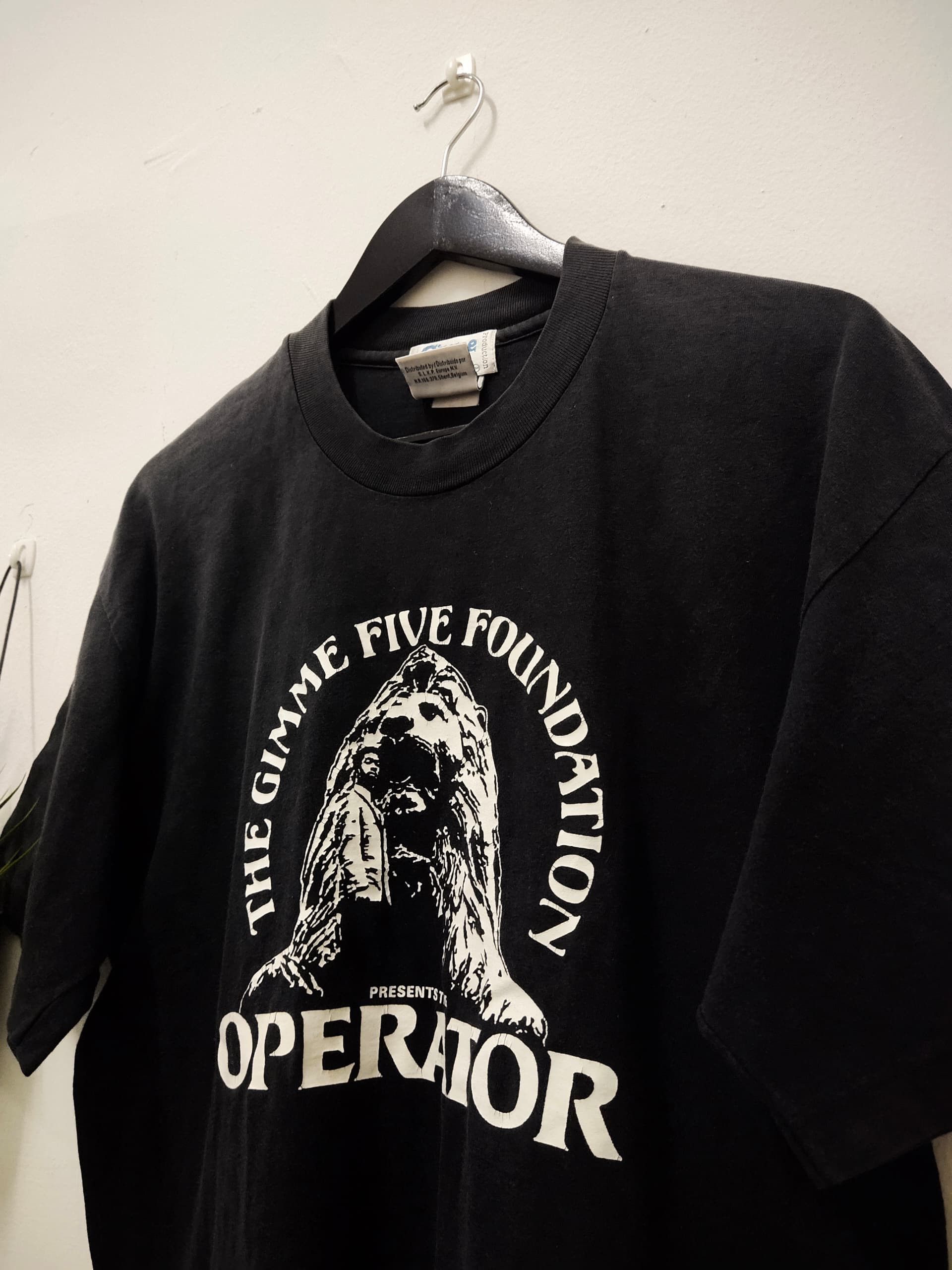 Gimme Five Vintage 90s Gimme Five Foundation clothing streetwear tees Size US L / EU 52-54 / 3 - 2 Thumbnail