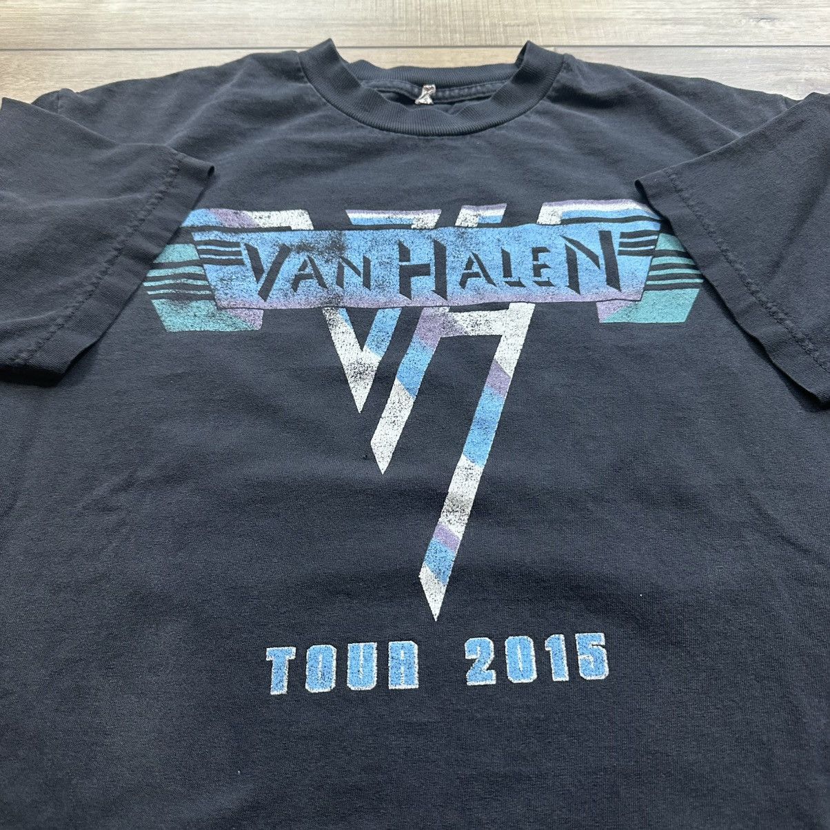 Other Van Halen Live on Tour 2015 Graphic Band Tee Size US M / EU 48-50 / 2 - 6 Thumbnail