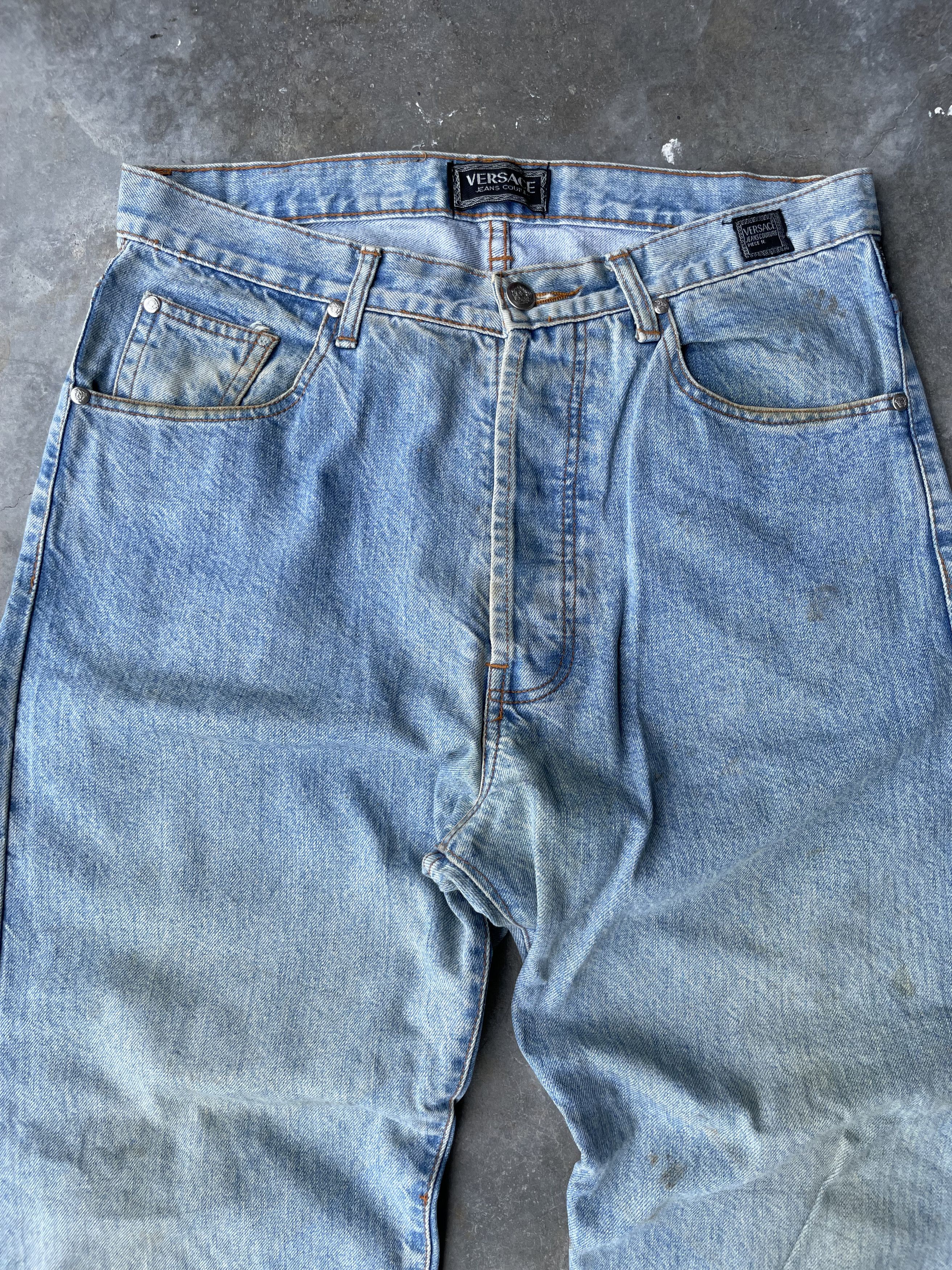 Versace Jeans Couture Vintage Versace Jeans Couture Light Washed Denim Size US 32 / EU 48 - 3 Thumbnail